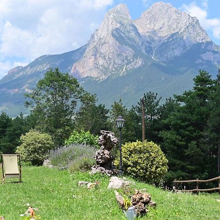 L'Indret Del Pedraforca Adults Only Hotel Saldes Exterior photo