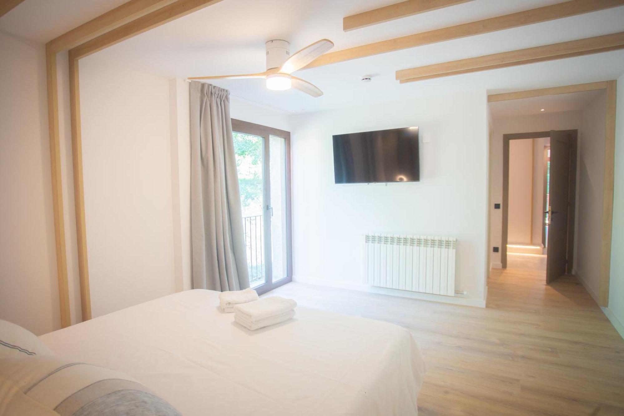 L'Indret Del Pedraforca Adults Only Hotel Saldes Exterior photo