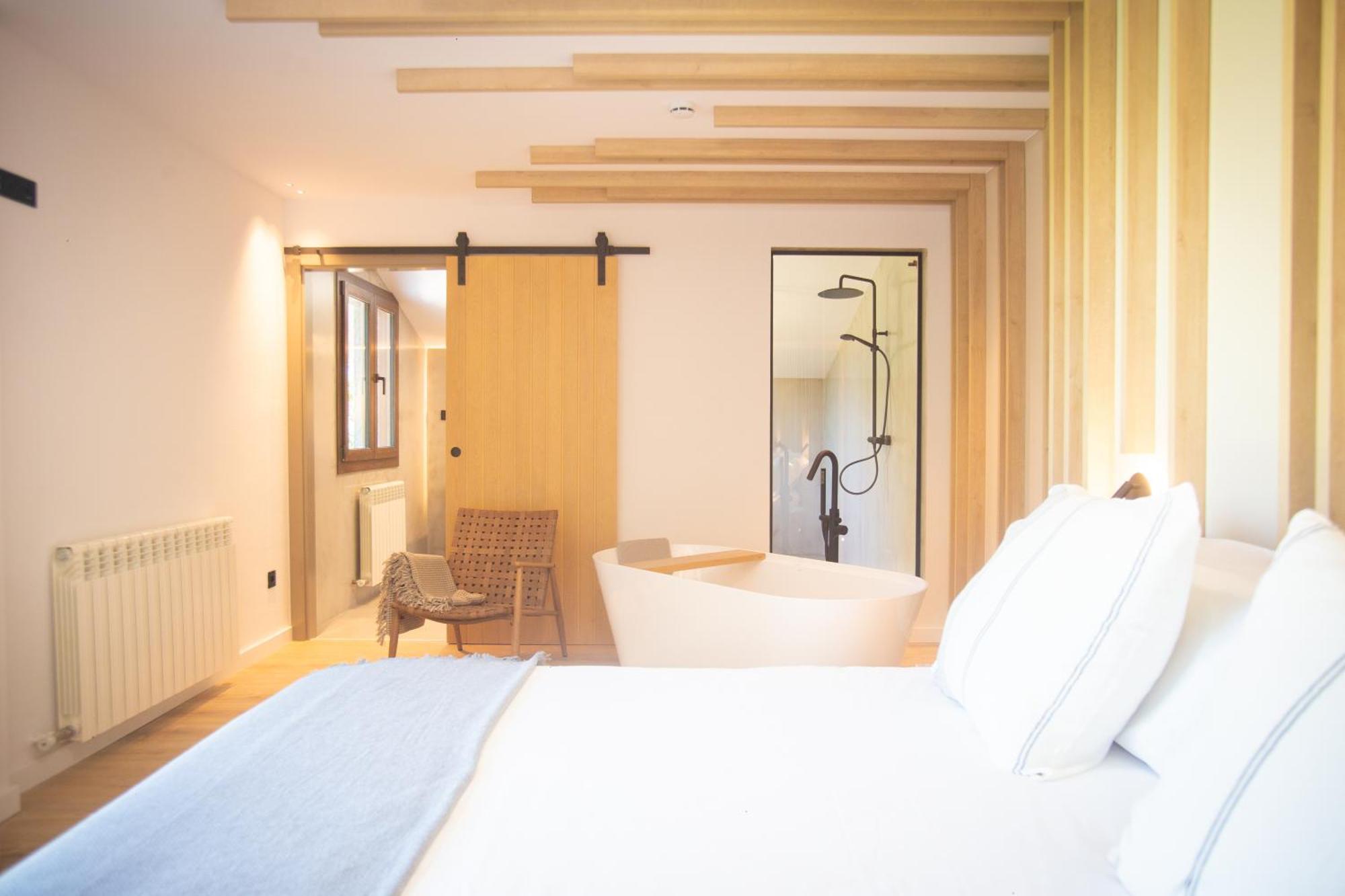 L'Indret Del Pedraforca Adults Only Hotel Saldes Exterior photo